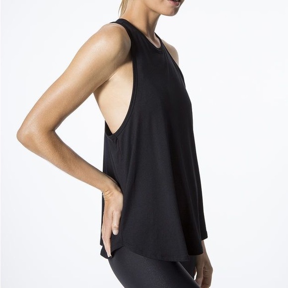 NWT Carbon 38 Long Swing Tank - Picture 2 of 2